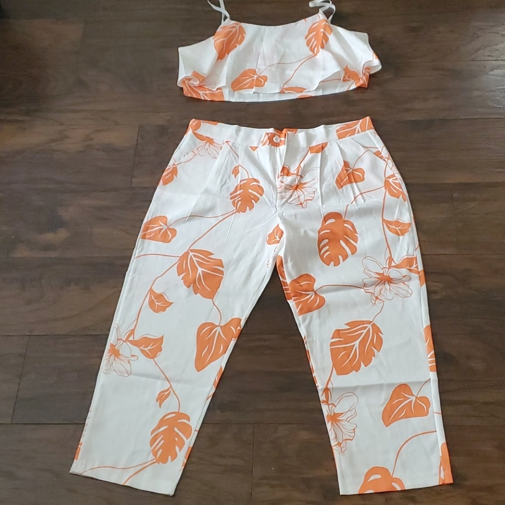 X-L Fancyinn Crop Top and Slacks